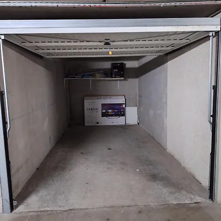 Au Lagon Bleu A Frejus, Garage, Tennis & Piscine 1200 M2 *